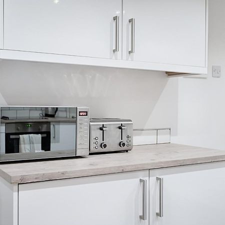Parking, Smart Tv'S In All Rooms! Swansea Buitenkant foto