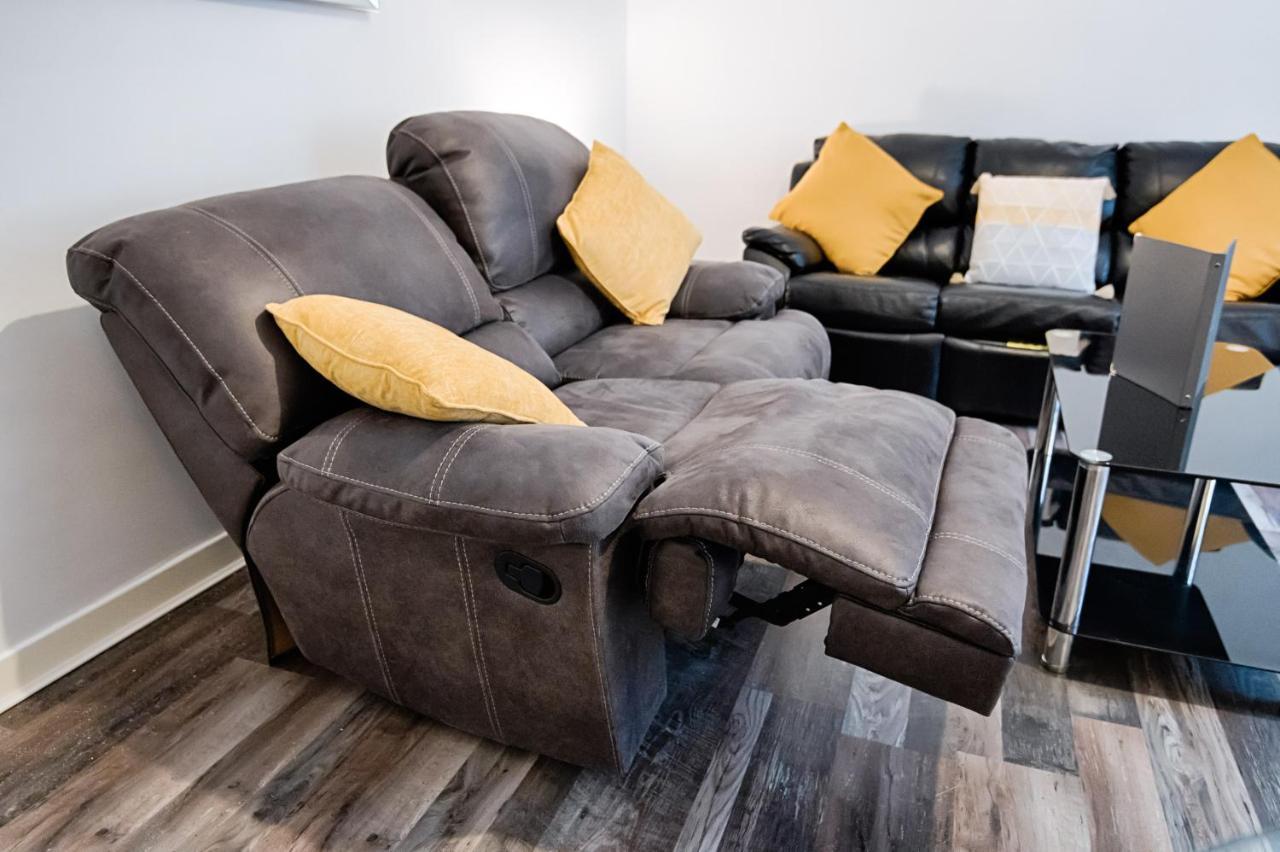 Parking, Smart Tv'S In All Rooms! Swansea Buitenkant foto