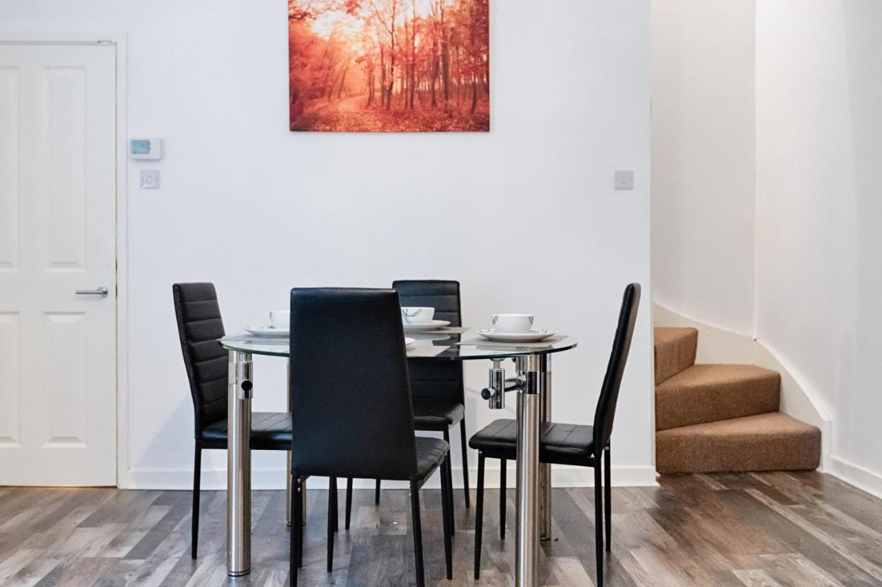Parking, Smart Tv'S In All Rooms! Swansea Buitenkant foto