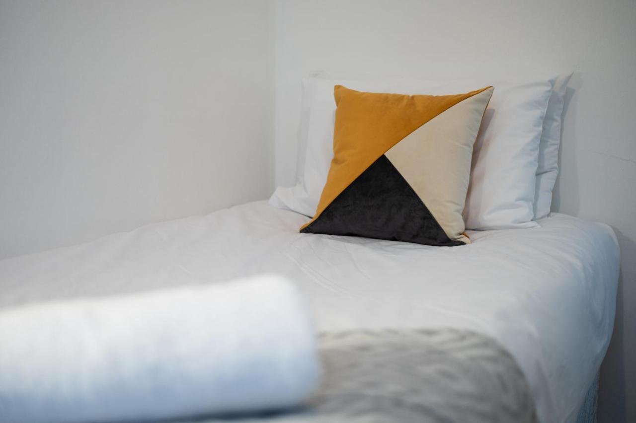 Parking, Smart Tv'S In All Rooms! Swansea Buitenkant foto
