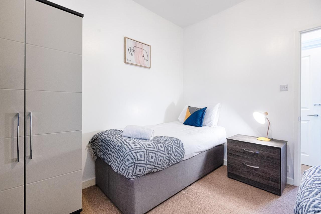 Parking, Smart Tv'S In All Rooms! Swansea Buitenkant foto
