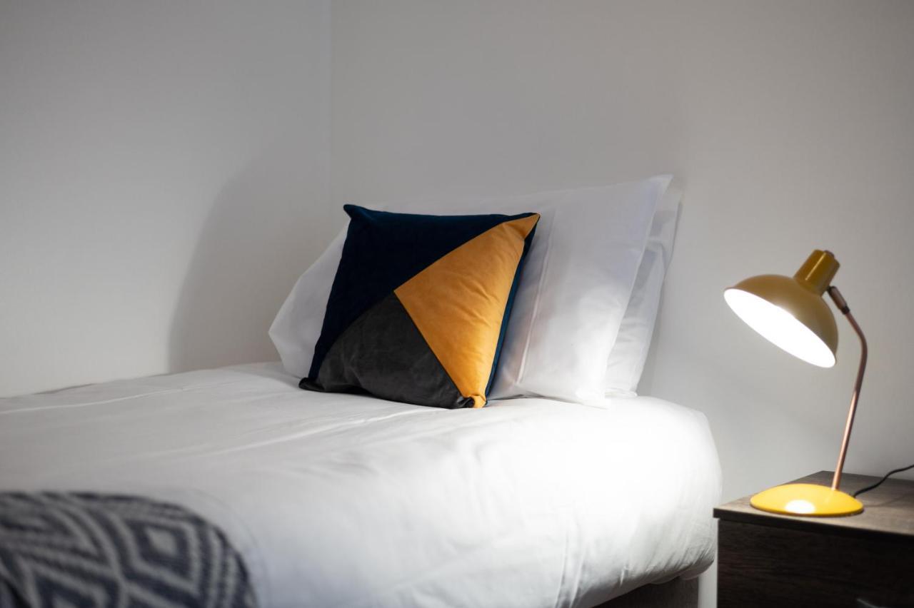 Parking, Smart Tv'S In All Rooms! Swansea Buitenkant foto