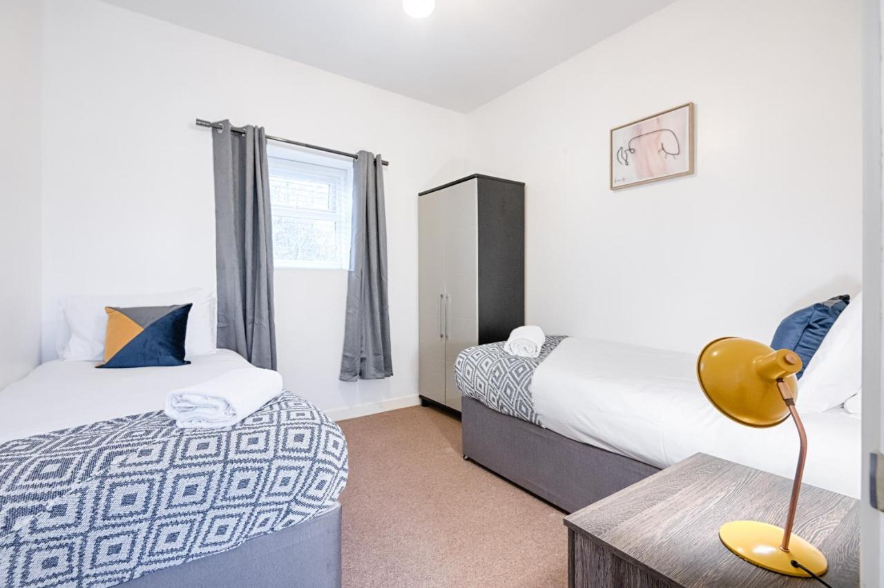 Parking, Smart Tv'S In All Rooms! Swansea Buitenkant foto