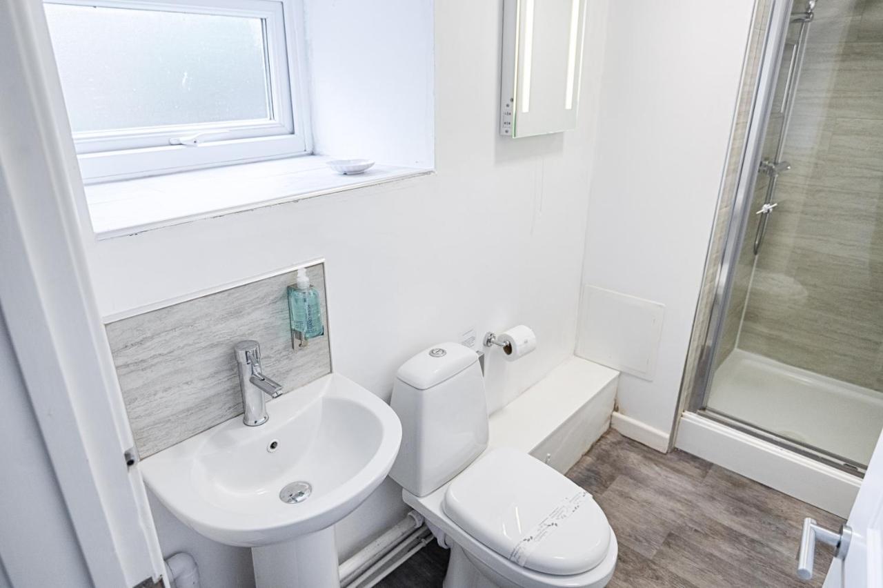 Parking, Smart Tv'S In All Rooms! Swansea Buitenkant foto